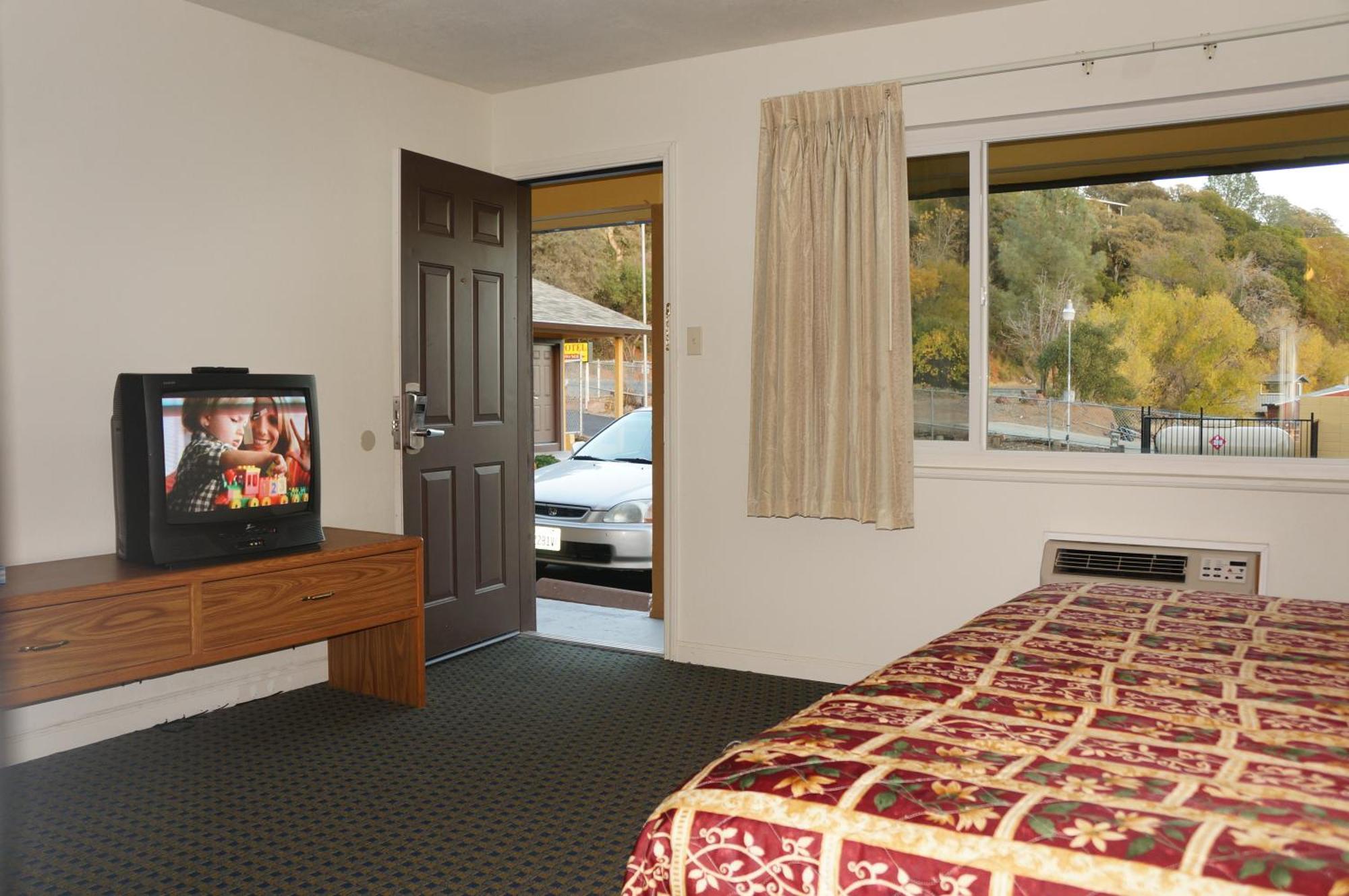 Lake Marina Inn Clearlake Oaks Kamer foto