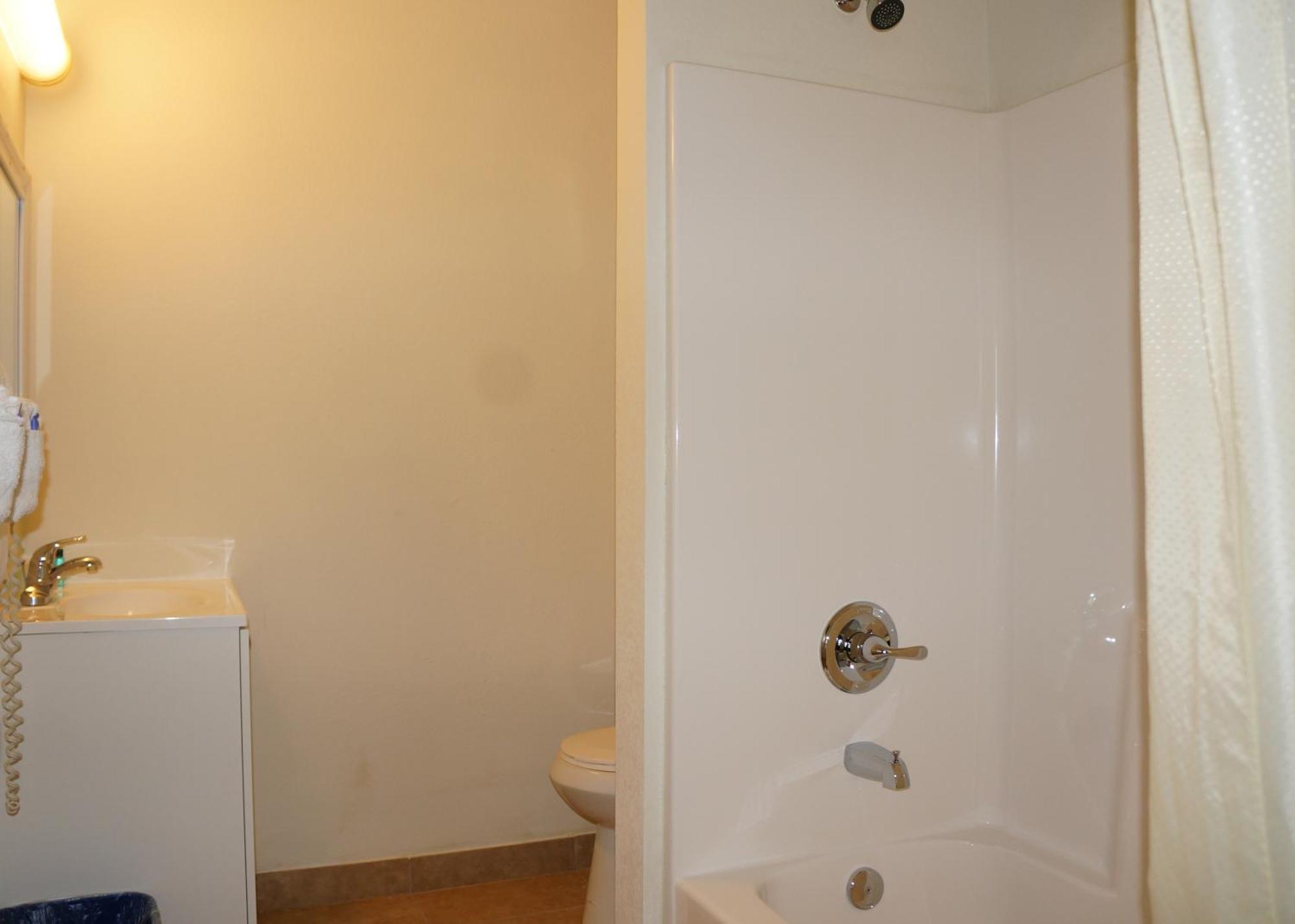 Lake Marina Inn Clearlake Oaks Kamer foto