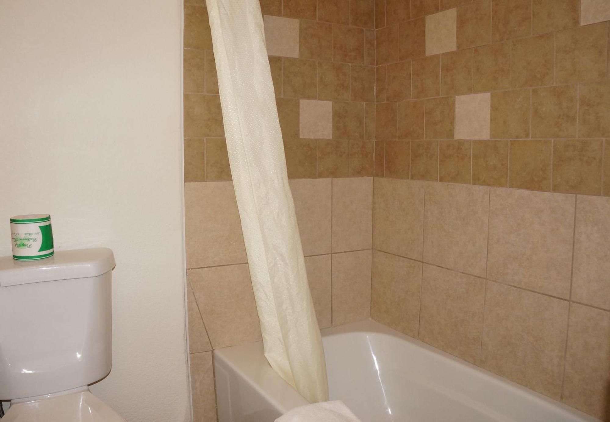 Lake Marina Inn Clearlake Oaks Kamer foto