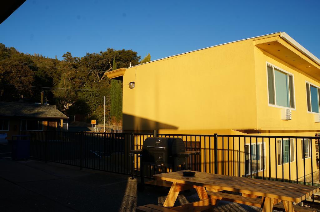 Lake Marina Inn Clearlake Oaks Buitenkant foto