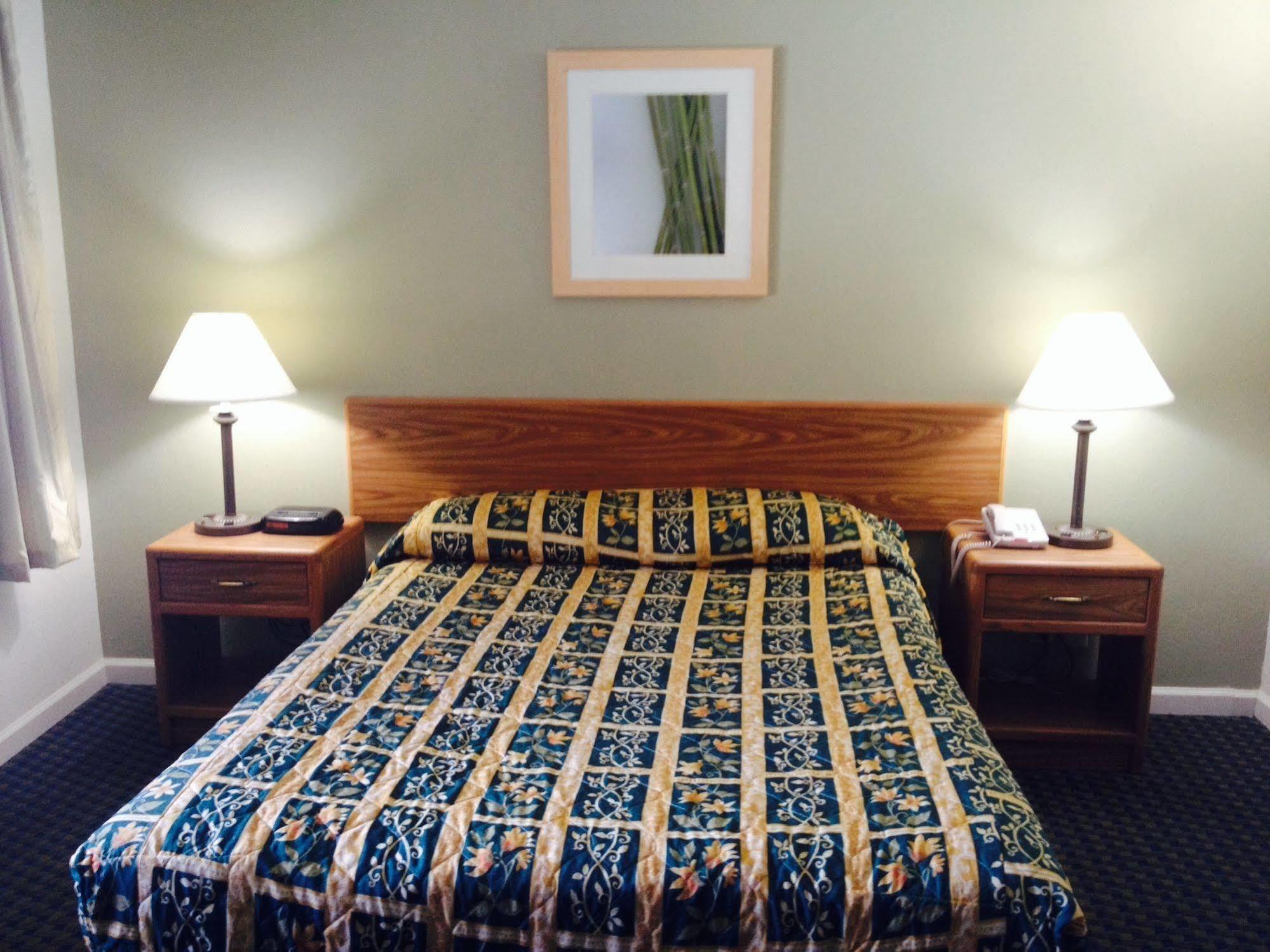 Lake Marina Inn Clearlake Oaks Buitenkant foto